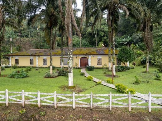 Casa de lujo en Grecia, Provincia de Alajuela