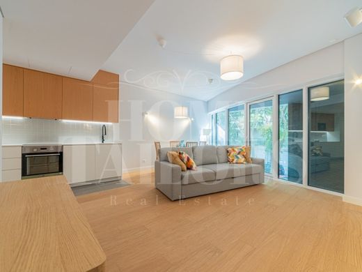 아파트 / Avenidas Novas, Lisbon