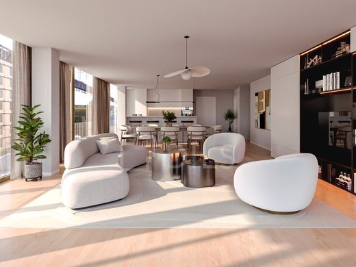 Apartment in Alcântara, Almada