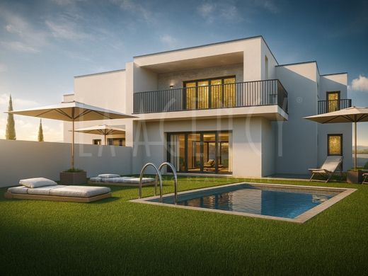 Luxus-Haus in Covilhã, Distrito de Castelo Branco