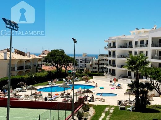 Apartment / Etagenwohnung in Albufeira, Distrito de Faro