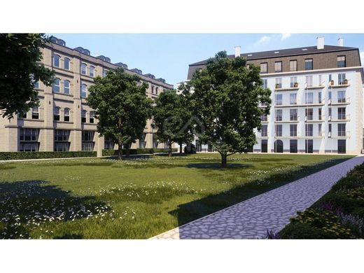 リスボン, Lisbonのデュプレックス