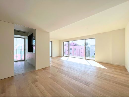 Apartment / Etagenwohnung in Lissabon, Lisbon