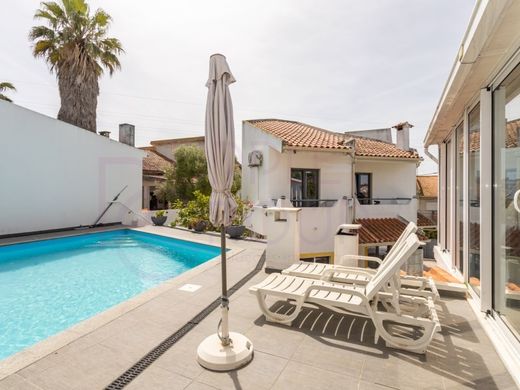 Detached House in Seixal, Distrito de Setúbal