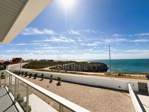 Casa Unifamiliare a Peniche, Distrito de Leiria