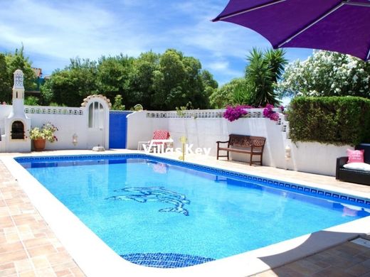 Detached House in Lagoa, Distrito de Faro