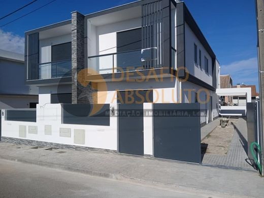 다세대 빌라 / Seixal, Distrito de Setúbal