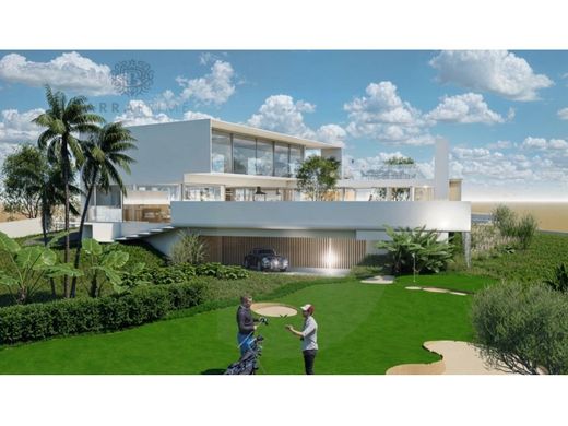 Terreno en Loulé, Faro