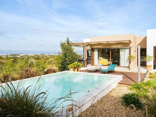 Смежная Вилла, Lagoa, Distrito de Faro