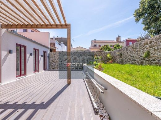 Apartment / Etagenwohnung in Viana do Castelo, Distrito de Viana do Castelo