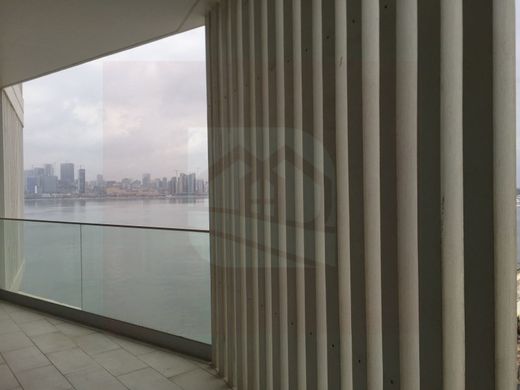 Apartment / Etagenwohnung in Luanda, Luanda Province