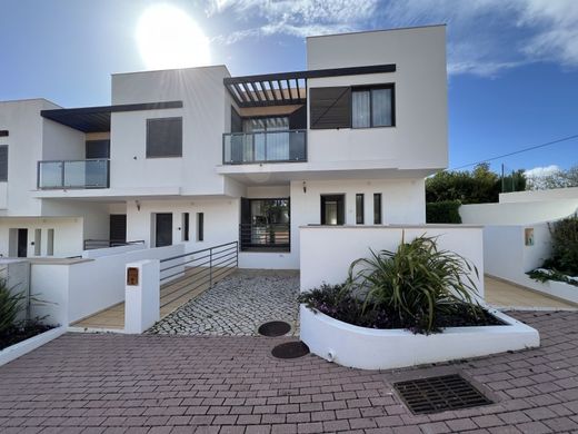 Yarɪ müstakil ev Albufeira, Distrito de Faro