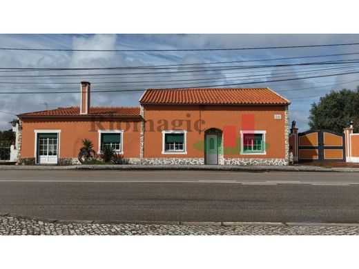 Luxury home in Caldas da Rainha, Distrito de Leiria