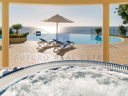 Funchal, Madeiraのアパートメント