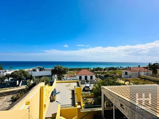 콘도미니엄 / Vila de Porto Santo, Madeira