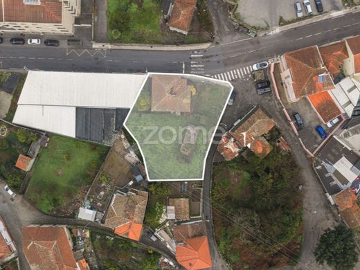 أرض ﻓﻲ Gondomar, Distrito do Porto