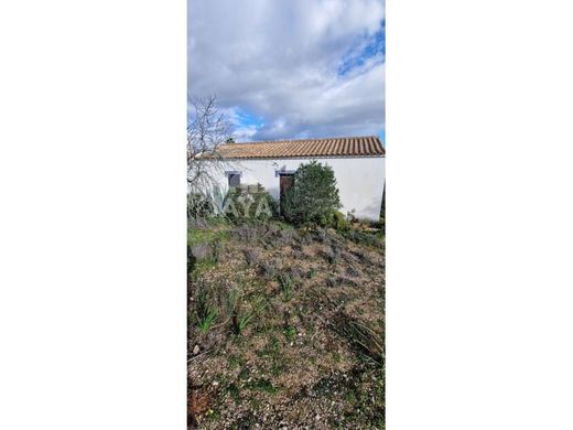 Lagoa, Distrito de Faroの土地