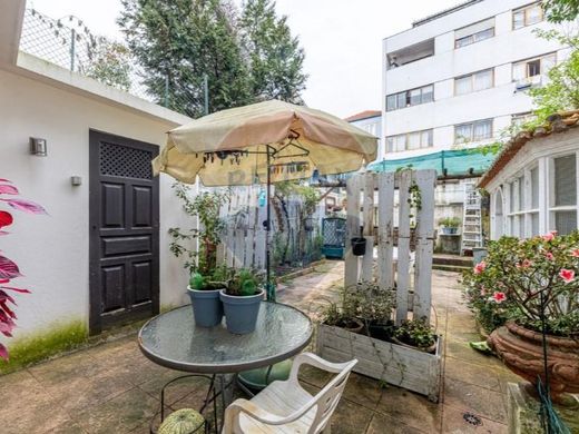 Luxury home in Porto, Distrito do Porto