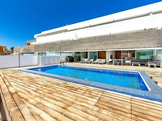Apartment in Adeje, Province of Santa Cruz de Tenerife