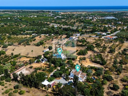 Detached House in Tavira, Distrito de Faro