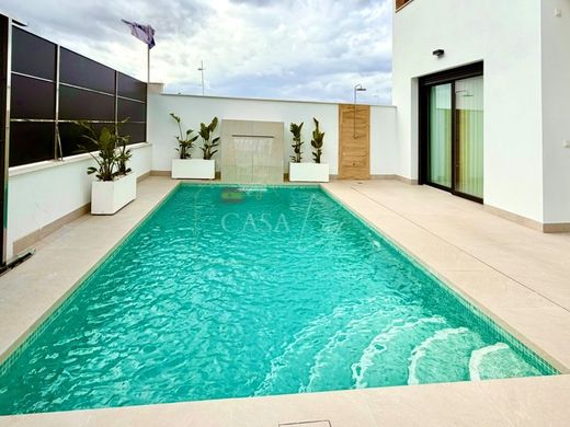 Villa in Benijofar, Alicante