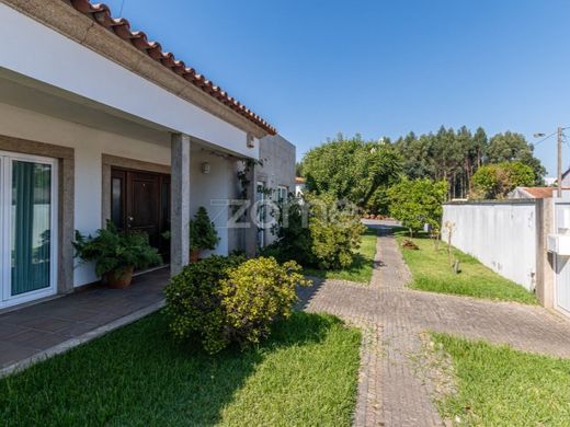 Lüks ev Maia, Distrito do Porto