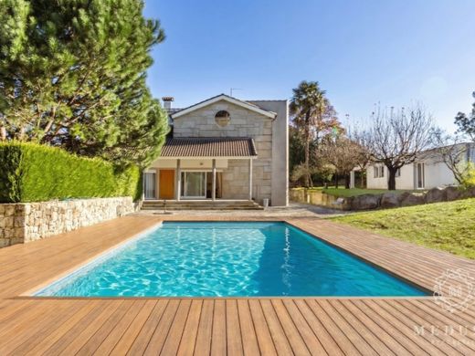 Luxe woning in Felgueiras, Distrito do Porto