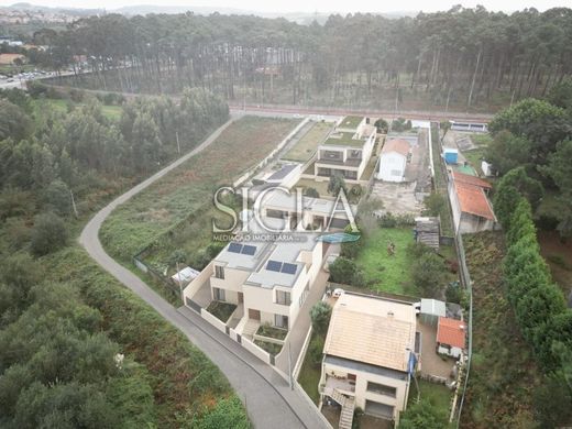 地皮  加亚新城
, Vila Nova de Gaia