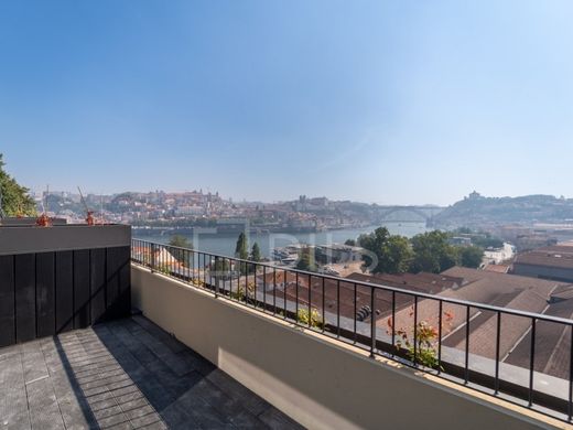 Appartement in Vila Nova de Gaia, Distrito do Porto