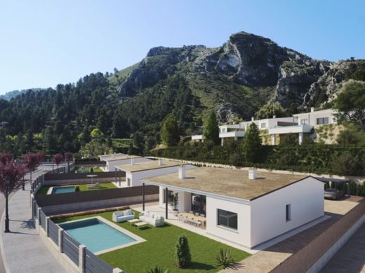 Villa in Penáguila, Alicante