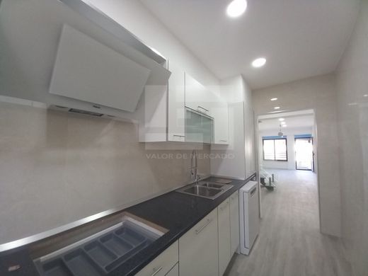 Appartamento a Almada, Distrito de Setúbal