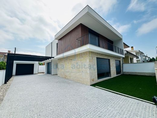 Luxury home in Braga, Distrito de Braga