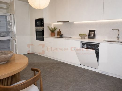 Apartment in Almada, Distrito de Setúbal