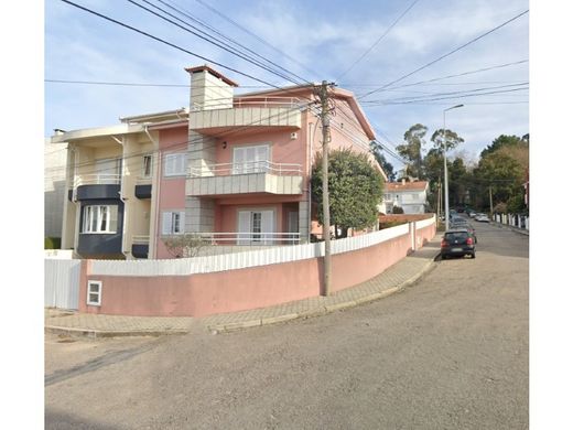 Casa di lusso a Vila Nova de Gaia, Oporto
