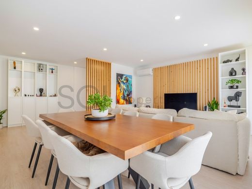 Piso / Apartamento en Amadora, Lisboa