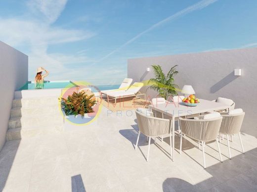 Duplex in Pilar de la Horadada, Alicante