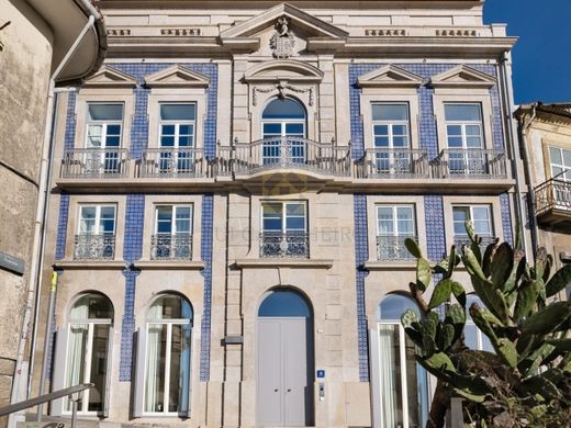 Apartment / Etagenwohnung in Vila Nova de Gaia, Distrito do Porto