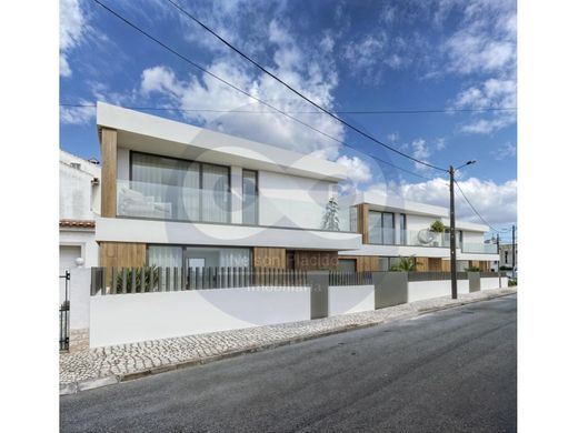 Luxury home in Loures, Lisbon