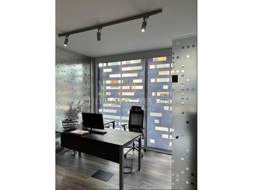 Ufficio a Germasógeia, Limassol District