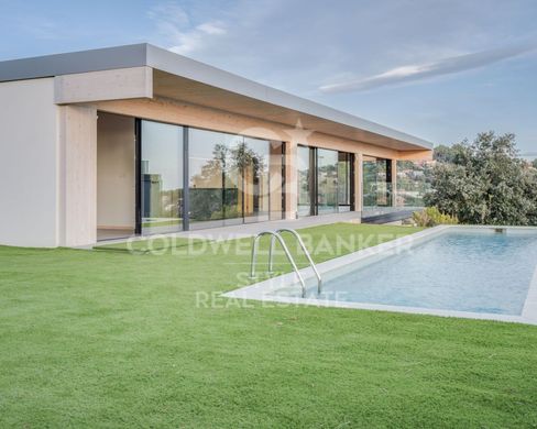 Luxury home in Matadepera, Province of Barcelona