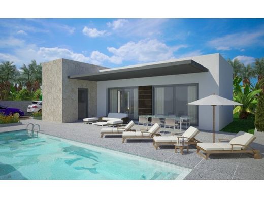 Villa in Benijofar, Alicante