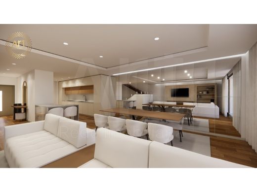 Lourinhã, Distrito de Lisboaのマルチファミリーヴィラ