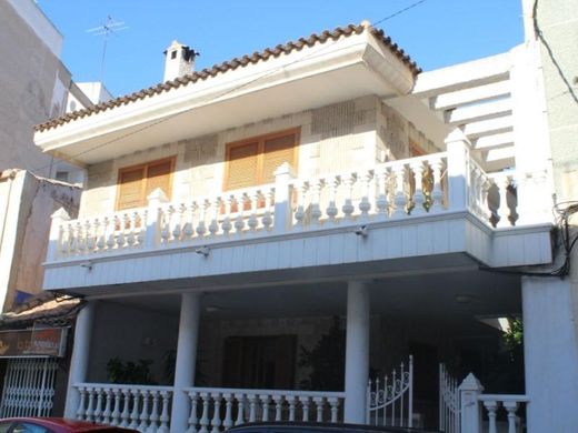 Villa in Dolores, Province of Alicante