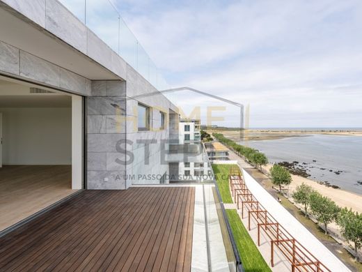 Piso / Apartamento en Vila Nova de Gaia, Oporto