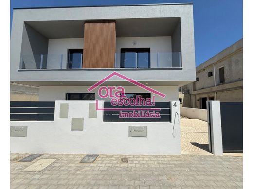 Villa Plurifamiliare a Seixal, Distrito de Setúbal