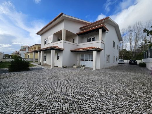 호화 저택 / Caldas da Rainha, Distrito de Leiria