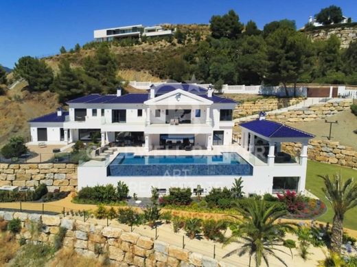 Villa in Benahavís, Málaga