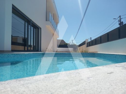 Luxe woning in Seixal, Distrito de Setúbal