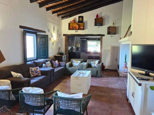 호화 저택 / Mora, Distrito de Évora