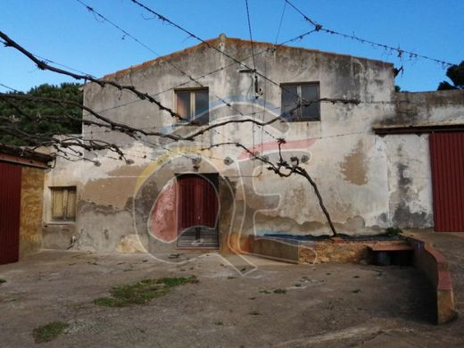 Kɪr evi Palafrugell, Província de Girona